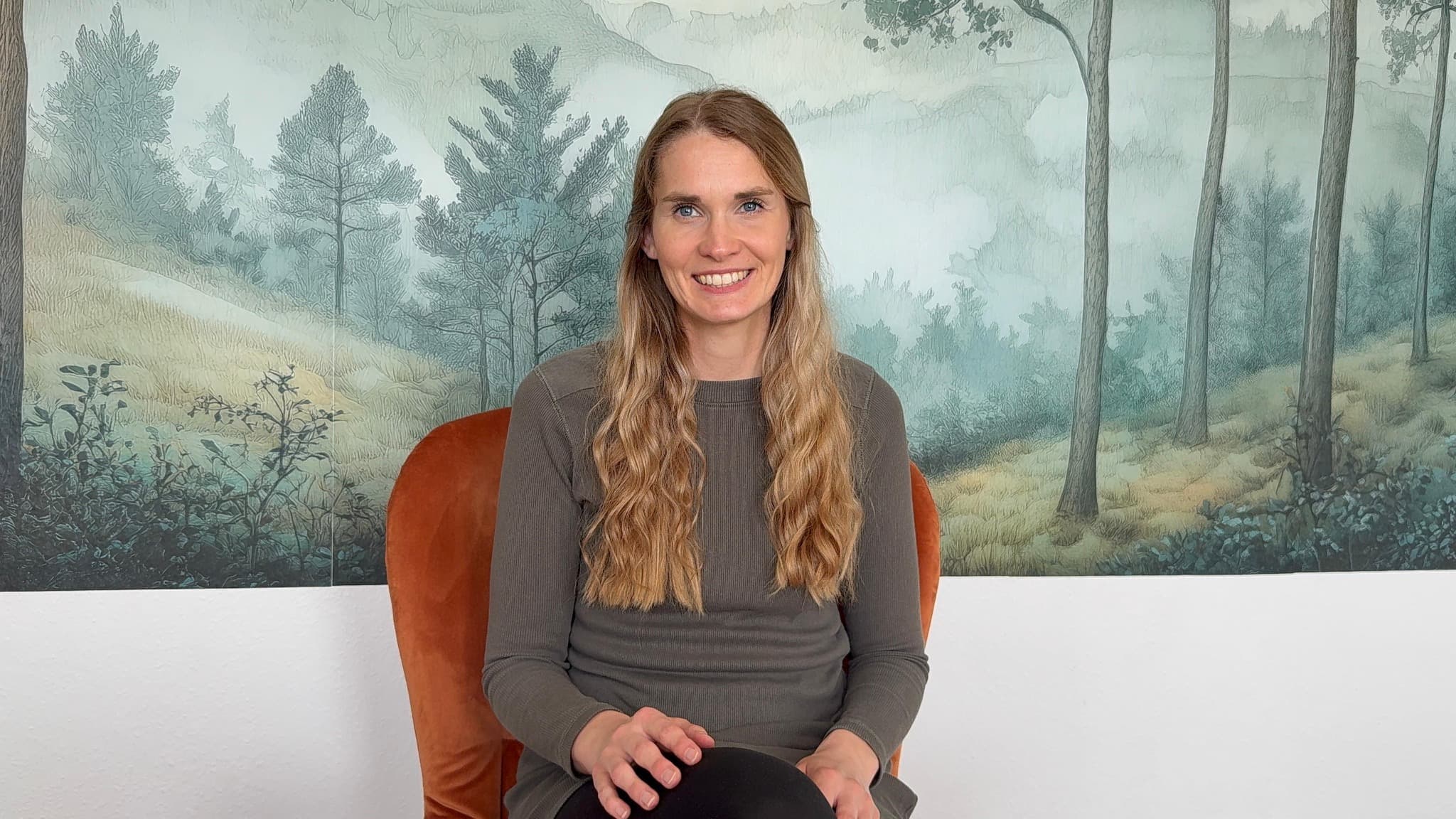 Daniela Geffe in ihrer Praxis